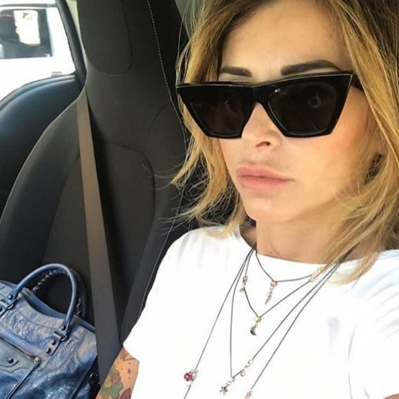 Retro Frames - Picture 4 of 4